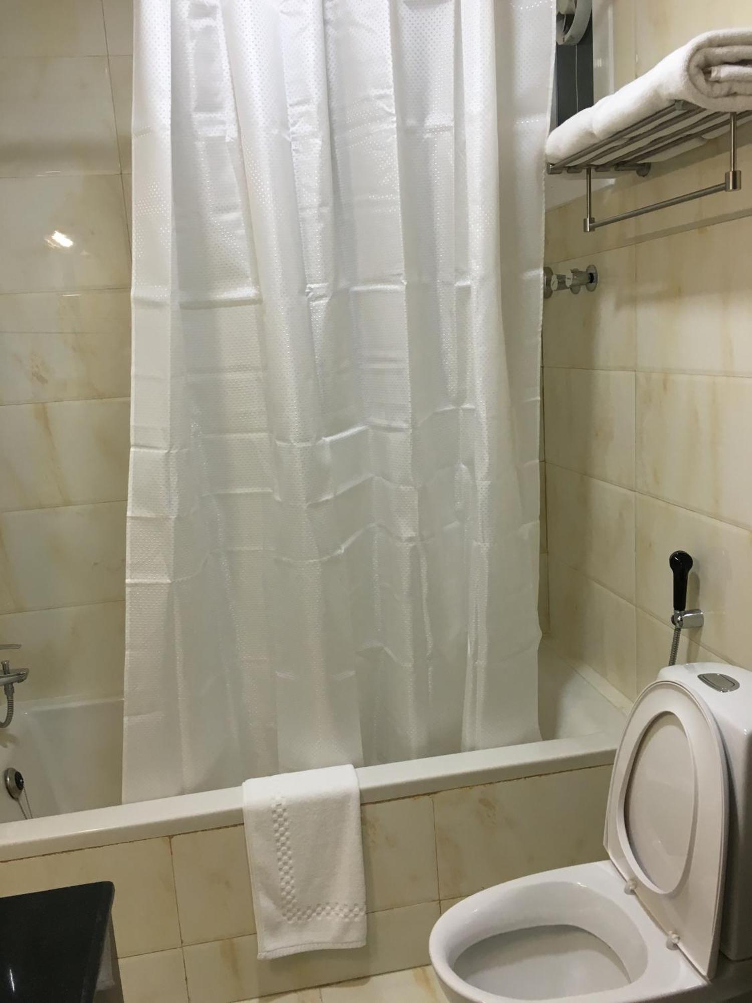 Muscat International Hotel Plaza Салалах Екстериор снимка