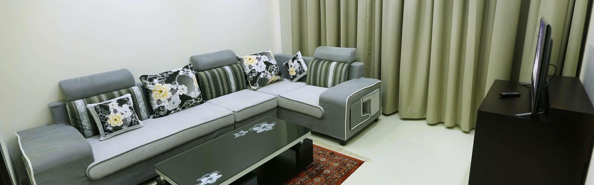 Muscat International Hotel Plaza Салалах Екстериор снимка